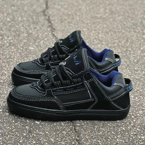 Tesla Coil Black Blue