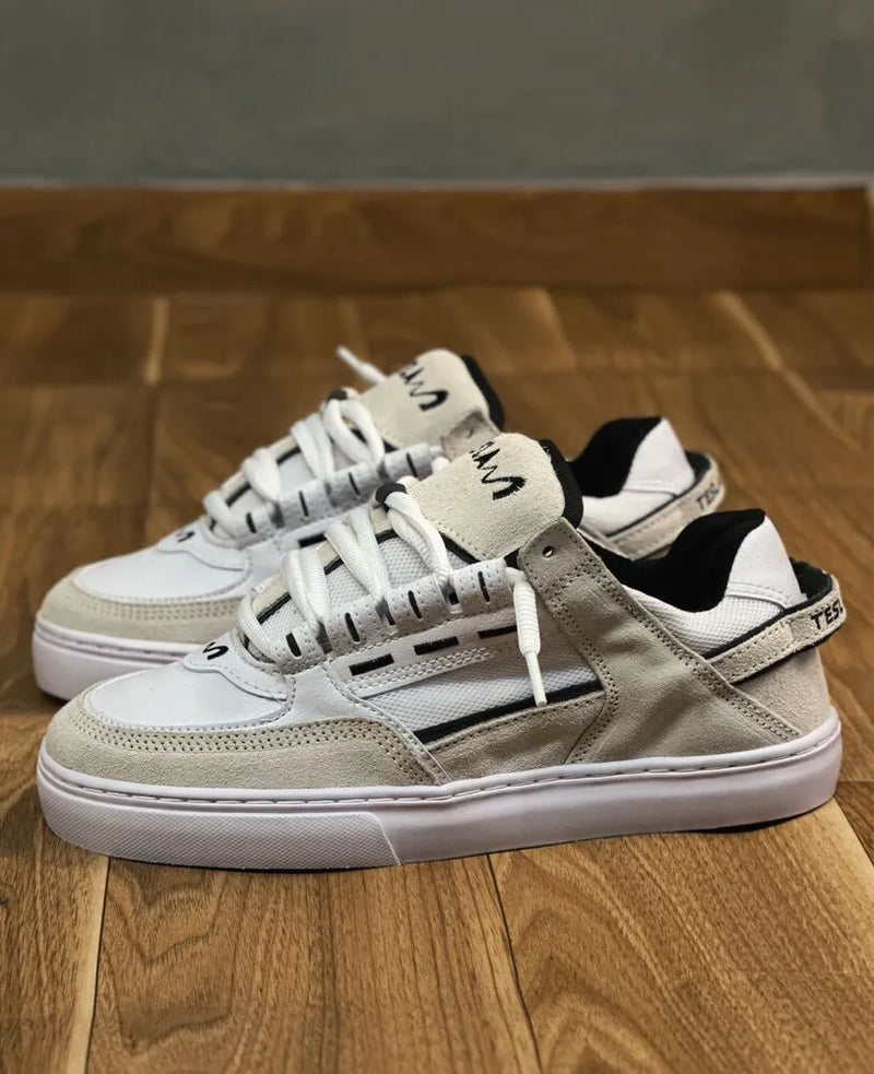 Tesla Coil Off White Furtacor